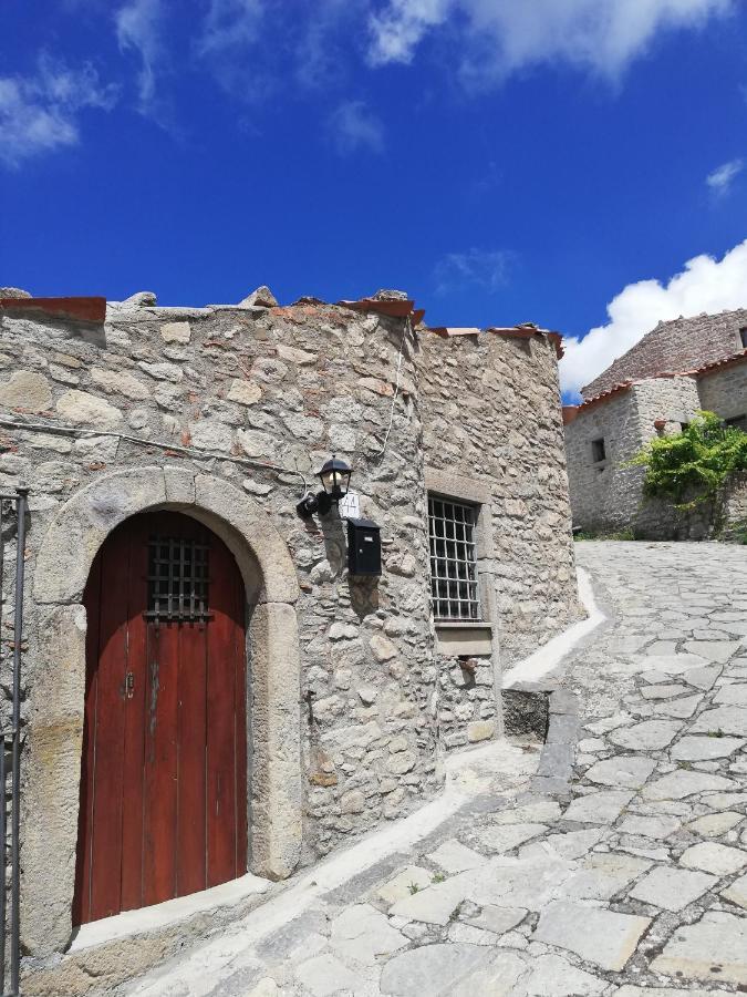 Stone House Villa Montalbano Elicona Exterior photo